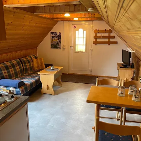 Mit Sonnenterrasse, Monteursunterkunft, Gaestewohnung Apartment Klipphausen
