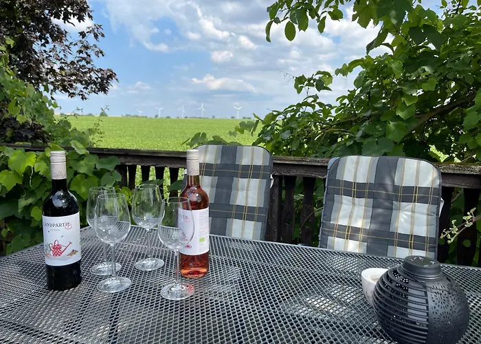 شقة Mit Sonnenterrasse, Monteursunterkunft, Gaestewohnung Klipphausen